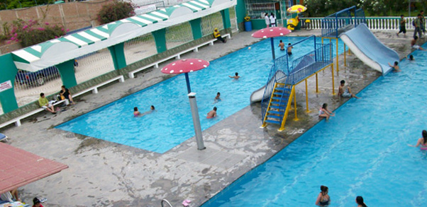 parque-acuatico-piscinas